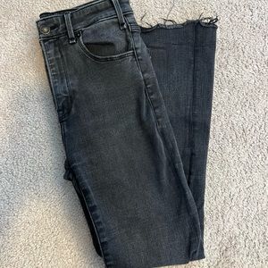 Abercrombie & Fitch Women’s Black “Simone High Rise Flare” Jeans Size 00